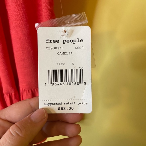 Free People Top Loose Fit Charlie Ruffle Button Down Flowy Size Small NWT - Picture 7 of 11